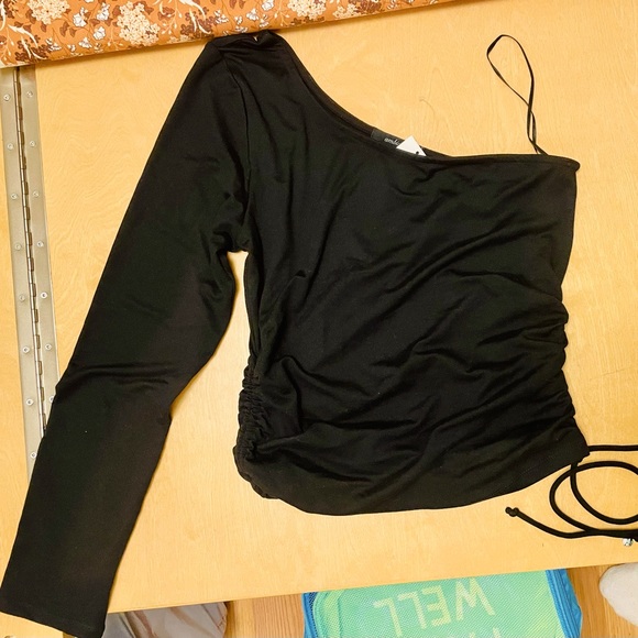 One shoulder skirt black NWT - Picture 1 of 3